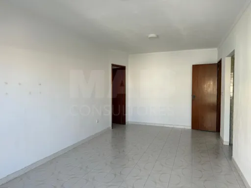 3-Bedroom Apartment | Balcony | Downtown Bombarral