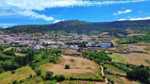 Terreno com 12.000 m² com viabilidade de construção