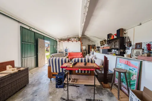 Propriedade com 7240m2 | Duas habitações | Piscina | Garagem | Anexos | Carvalhal, Bombarral