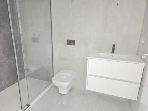 Apartment 3 Bedrooms | Top Floor | 2 Terraces | Vila Pouquet - Caldas da Rainha