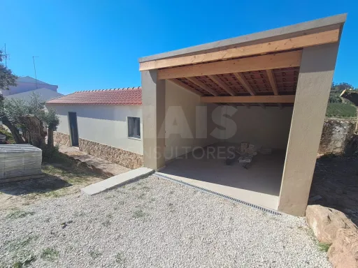 Moradia T1+1 Remodeladas a 10 minutos da cidade