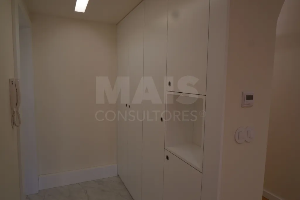 Apartamento T3 Remodelado em Boavista (Lordelo do Ouro), Porto