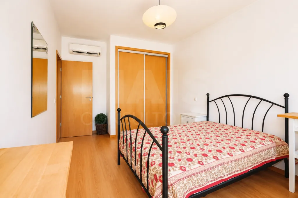 Magnifica moradia T3+2 localizada num condomínio privado, em Boliqueime.