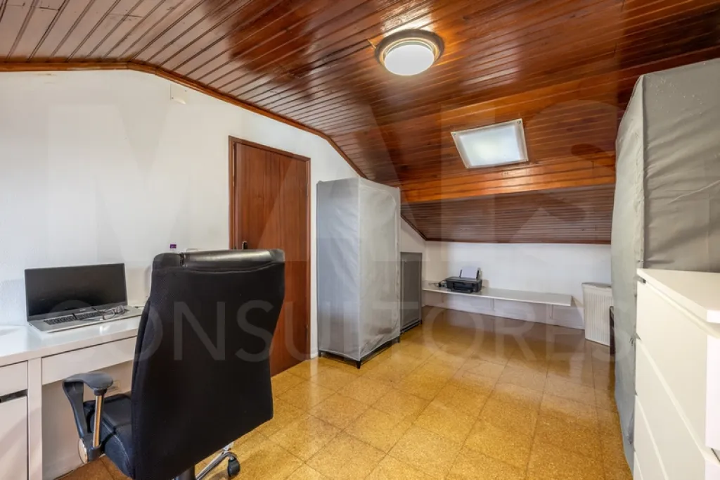 Moradia T2 + 2 Remodelada | Conforto, Espaço e Tranquilidade a Poucos Minutos da Cidade