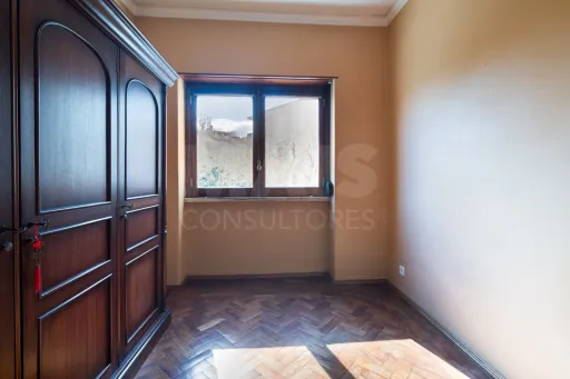 Apartamento T4  em paço de Arcos