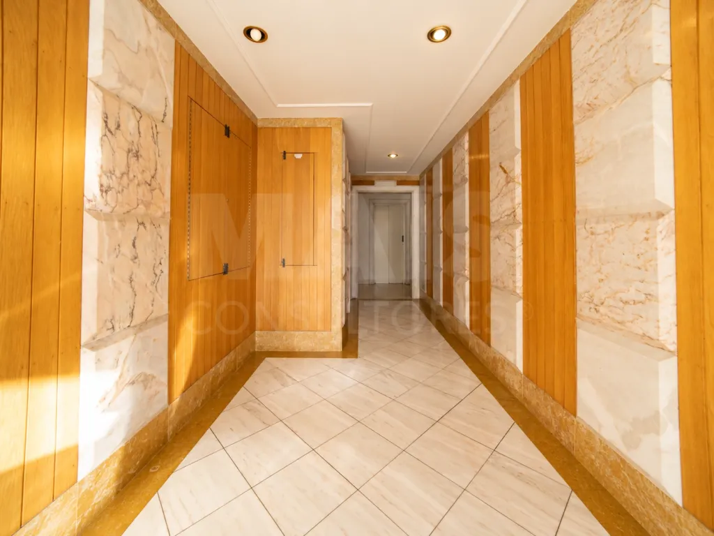 T2+1 em Condomínio Privado | 167 m² | 2 Lugares de Garagem | Jardim do Torel