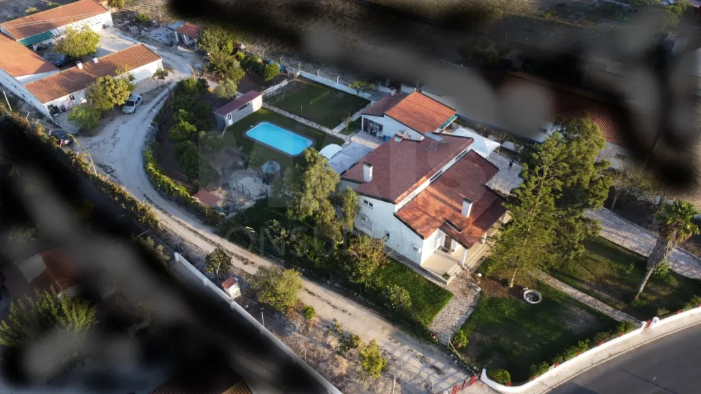 Quinta T5 com Piscina em Samora Correia