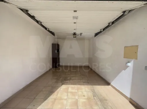Garagem no Porto Alto