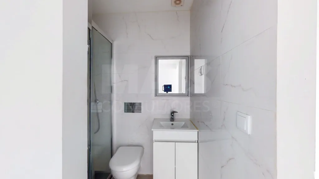 2-bedr. apartment with suite, very central in Odivelas