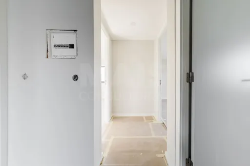 Moradia T3 Renovada C/ Logradouro e Anexos, São Bartolomeu, Lourinhã