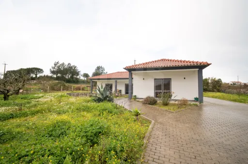 3 bedroom detached house in Vermelha
