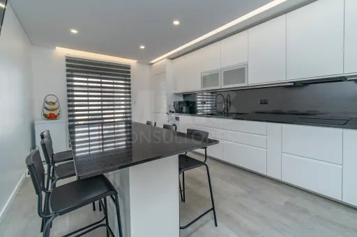 Renovated 4-Bedroom Apartment | 210 m² | Parking and Storage