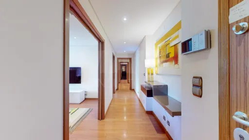 Furnished 2-bedr. apartment in Urbanization Malvarosa
