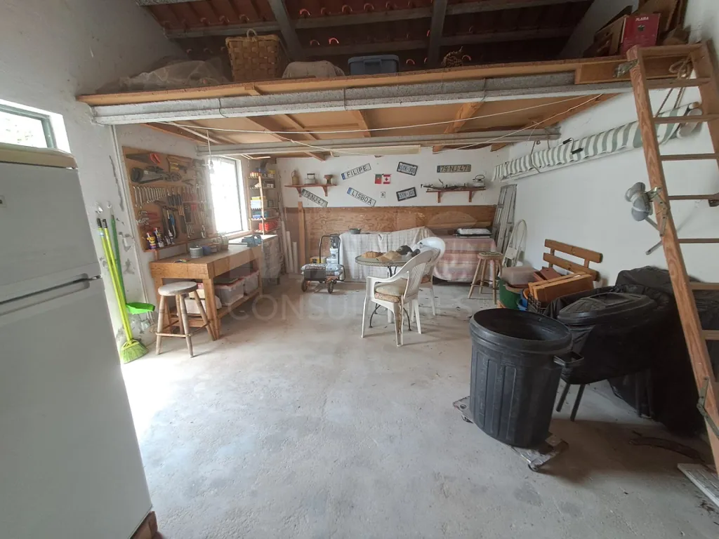 Moradia T3 Térrea com Garagem e Pátio no Nadadouro