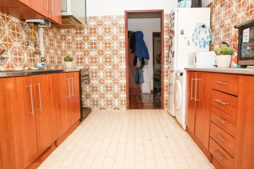 3 bedroom apartment Carregado