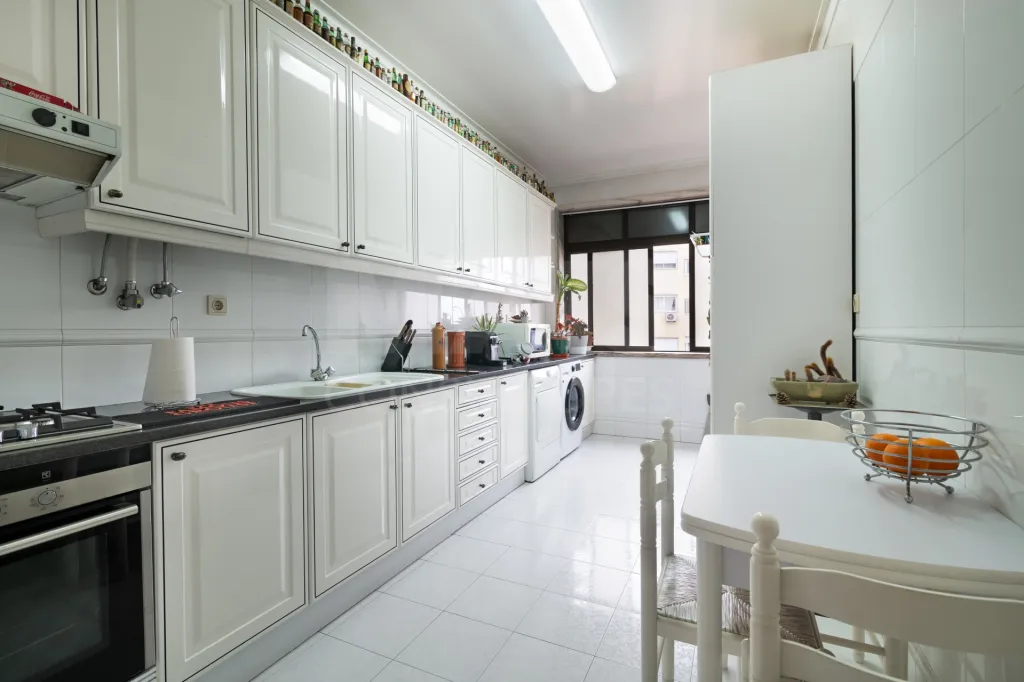 Apartamento T1 no centro de Benfica