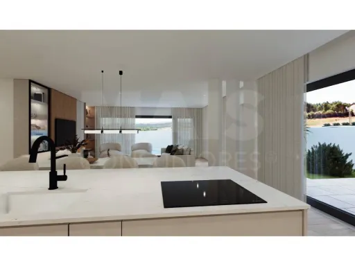 Moradia Contemporânea T4 com Suite Master, Piscina de Água Salgada, Garagem e Acabamentos Premium !