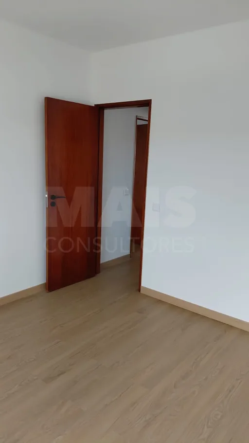 Apartamento T2 Renovado em Peniche – Oportunidade de Investimento!