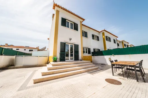 Moradia T3, Geminada no Gradil