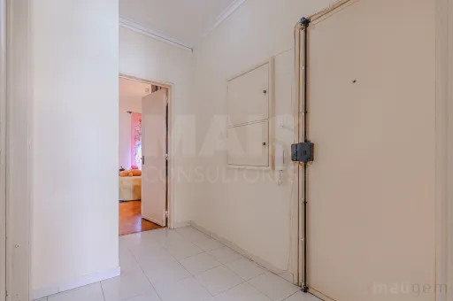 Apartamento T2 na Póvoa de Santo Adrião, Odivelas.