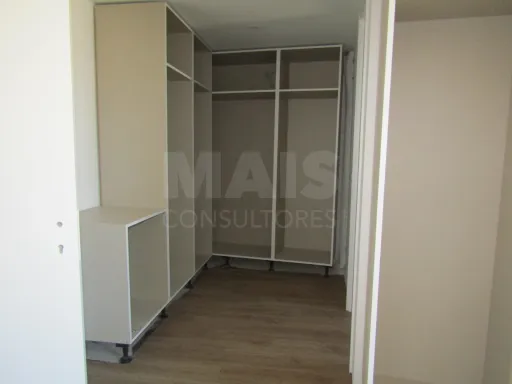T4 Duplex | Vista Campo e Mar | Terraço Privativo >150 m² | Piscina | Jacuzzi