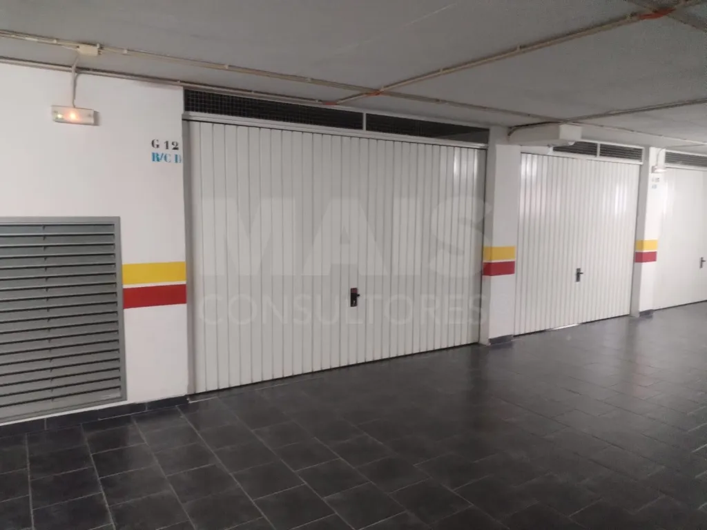 Apartamento T3 com box Póvoa de Santa Iria
