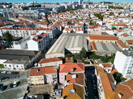 Apartamento T3 Renovado na Cova da Piedade