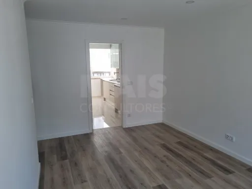 Apartamento T2 Remodelado