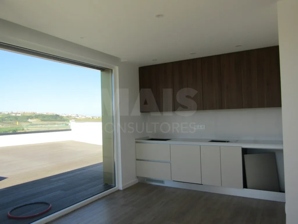 T4 Duplex | Vista Campo e Mar | Terraço Privativo >150 m² | Piscina | Jacuzzi