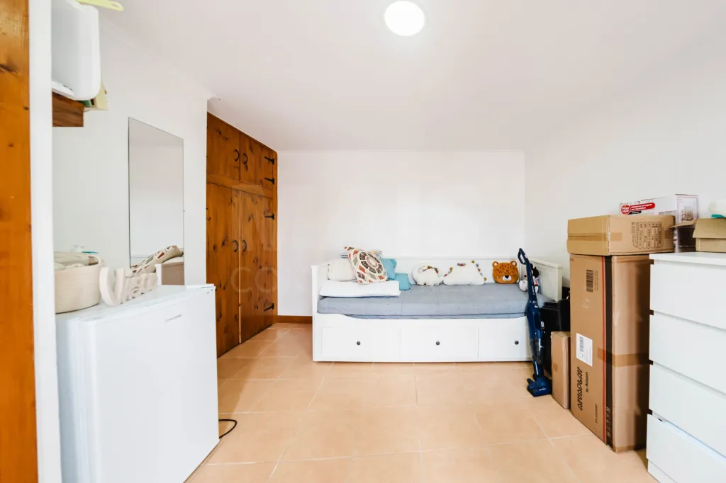 Moradia T1 + 1 a poucos minutos de Óbidos