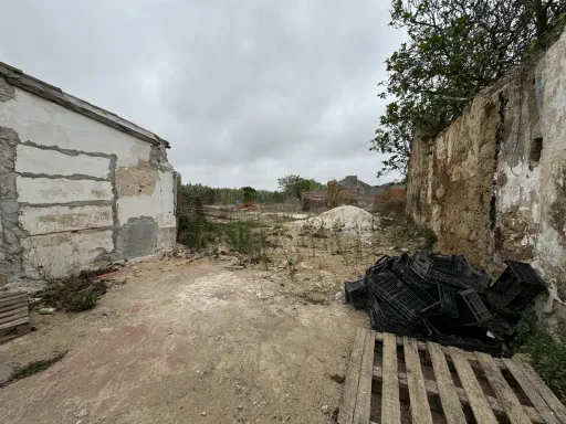 Terreno com projeto para moradia T3 com garagem