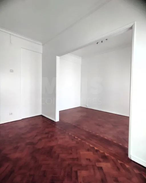 Apartamento T1 Campo de Ourique