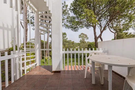 Moradia Contemporânea com terreno 700m2 em Soltroia – Próxima da Praia