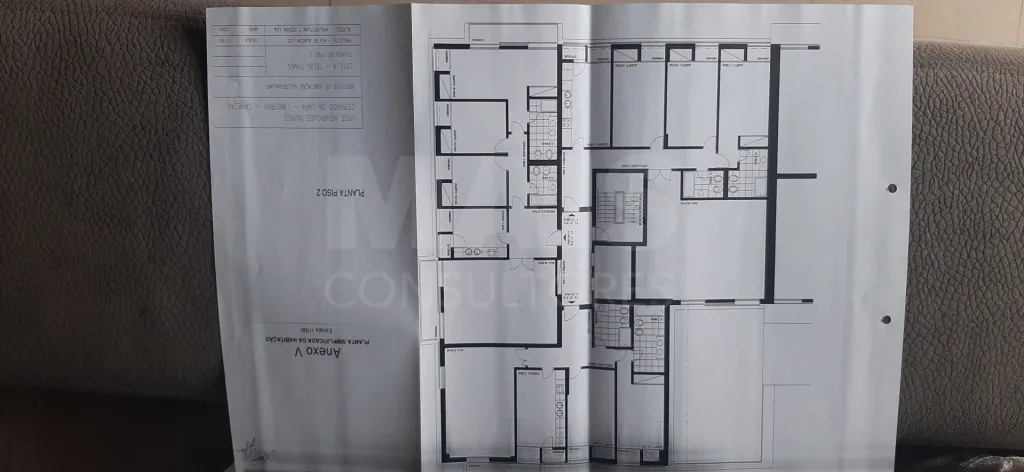 Apartamento T3 com garagem e arrecadação - Caneças
