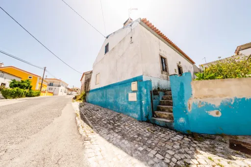 Moradia com Vista Mar nos Casais Mestre Mendo – Projeto de Arquitetura e Grande Potencial de Valorização