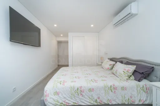Renovated 4-Bedroom Apartment | 210 m² | Parking and Storage