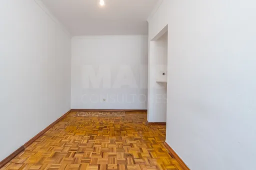 Moradia T3 com espaço exterior no centro de Salvaterra de Magos