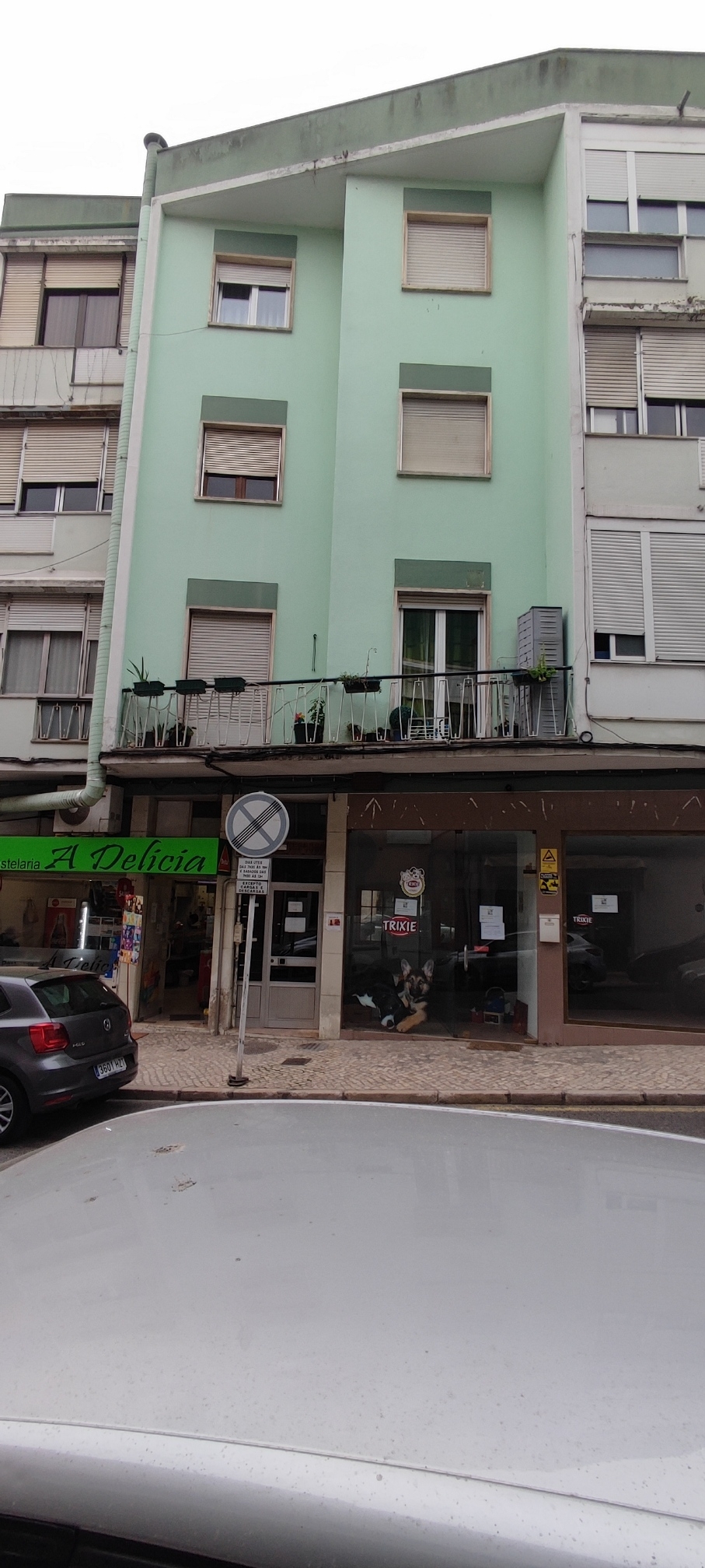 Café Pastelaria Central em Sacavém
