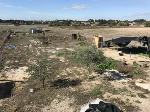 Quinta com moradia T4, piscina e anexos a 35 mint de Lisboa