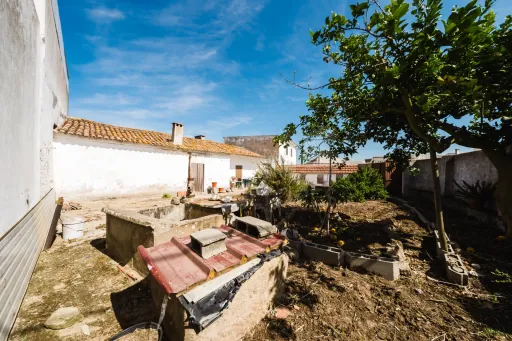 2 Moradias num terreno de 6117m2 | Carvalhal | Bombarral