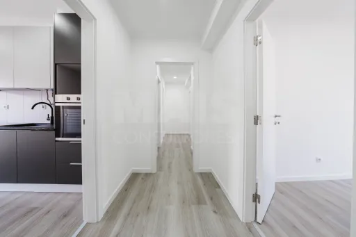 Apartamento T3 totalmente remodelado nas Caldas da Rainha