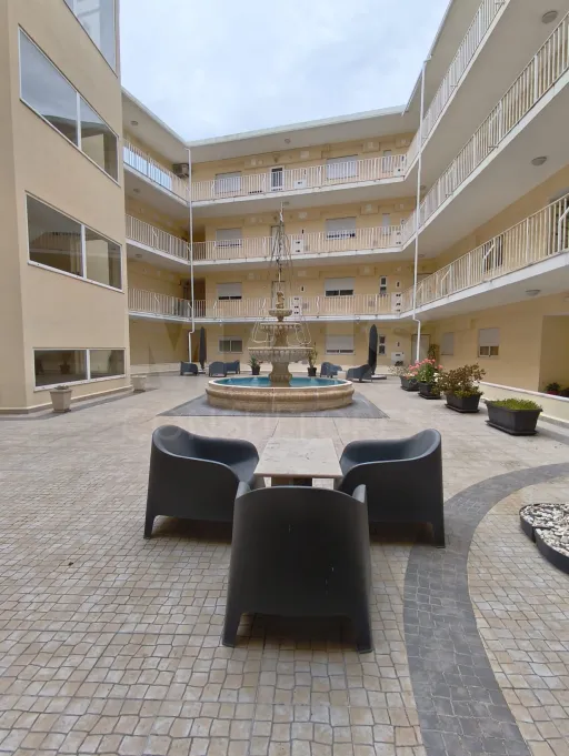 Apartamento T3 inserido em condomínio fechado no Porto Alto / Samora Correia