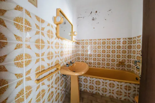 Moradia com 1.040 m² de Terreno no Seixal, Lourinhã