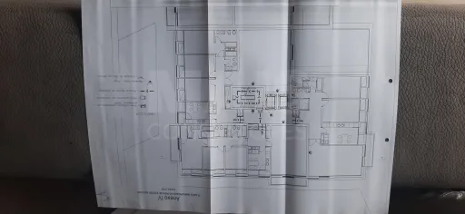 Apartamento T3 com garagem e arrecadação - Caneças