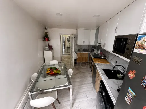 Apartamento T4 na Vala do Carregado - Castanheira do Ribatejo