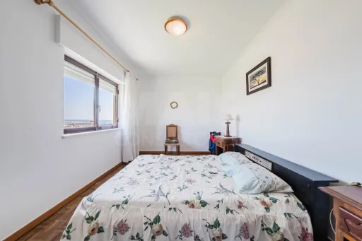 Vista Mar de Sonho | 160 m² 3-Bedroom Apartment with Garage in Peniche