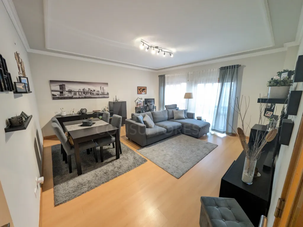 T1 with Box and Storage Room in the prestigious Quinta da Perdigueira - Sobralinho