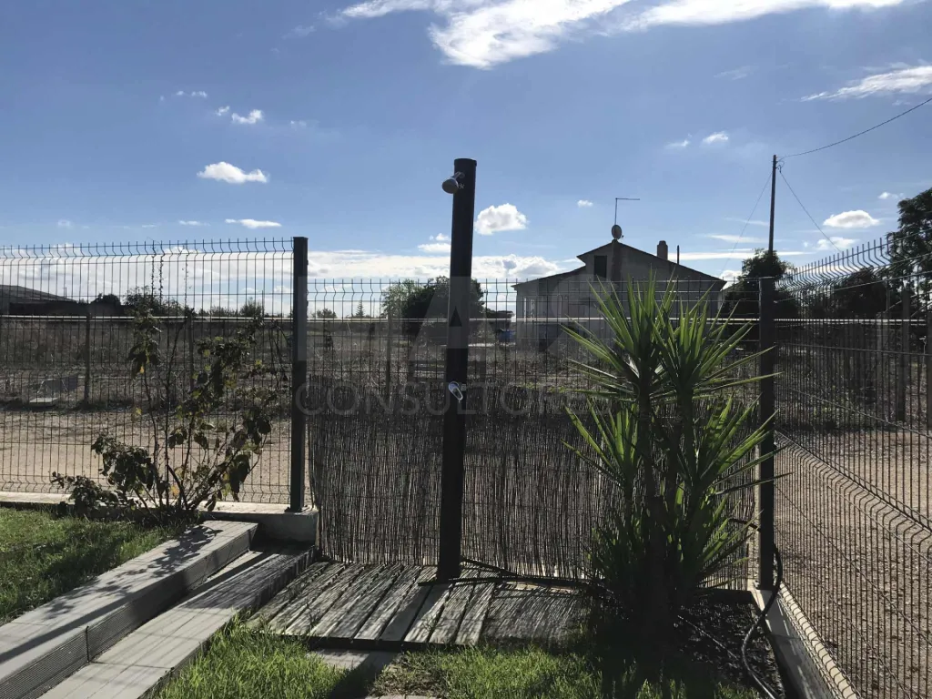 Quinta com moradia T4, piscina e anexos a 35 mint de Lisboa
