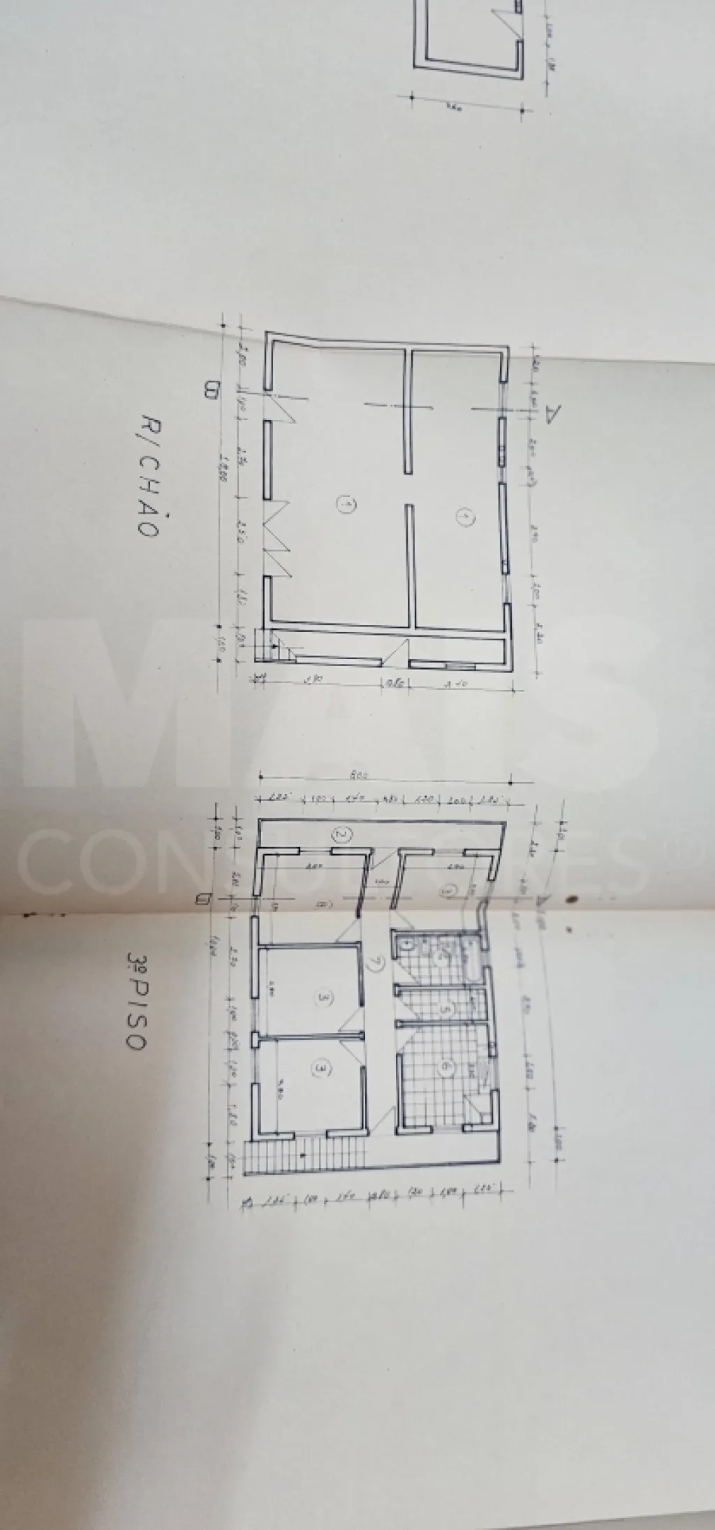 Moradia 2 Pisos centro Peroviseu c/ Terreno 500m2 e Garagem