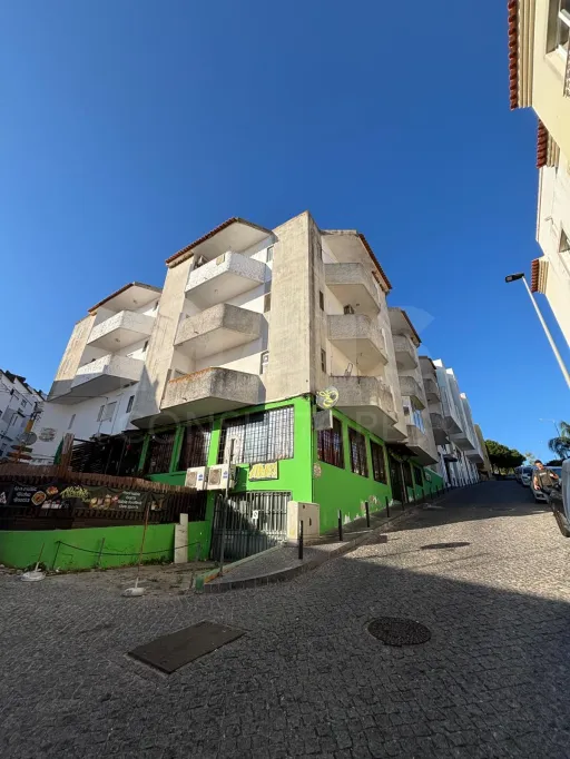 T0 no centro de Albufeira - fração T - E